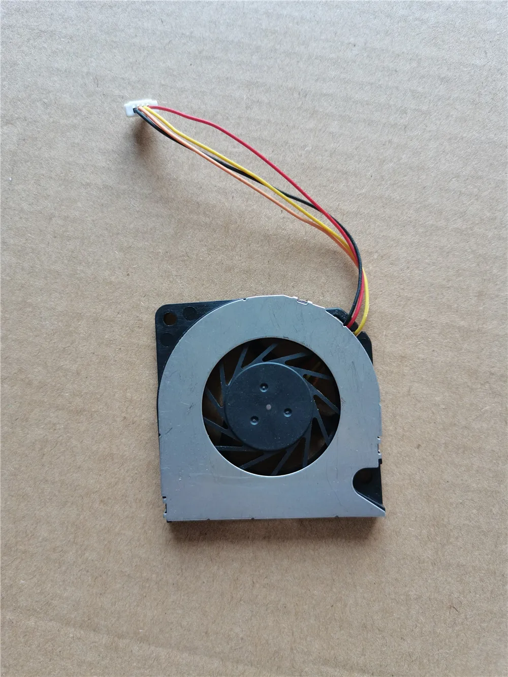 New Original Laptop/Notebook C - Cpu Cooler 评论和价格